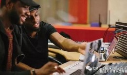 英国留学绅士吃瓜,英国留学绅士的趣味吃瓜日常