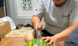 多人吃瓜怎么切,多人共享美食的切割艺术
