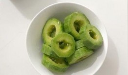 晚上吃羊角瓜,营养美味，养生新选择