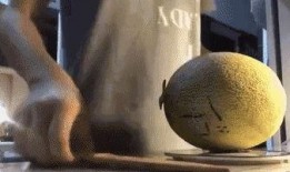 带你吃瓜搞笑飞机,揭秘搞笑飞机背后的趣味故事