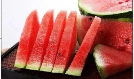 简中吃瓜,围观背后的社会心理