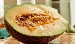 吃哈密瓜不吃切了吃,不切即食，尽享夏日清新