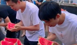 学校吃瓜比赛神速吃瓜,校园神速吃瓜大赛精彩瞬间