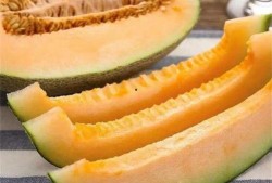 哈密瓜怎么正确吃,哈密瓜的正确食用方法与营养解析