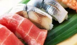 咸鱼吃瓜年代文,年代文中的市井百态与情感纠葛