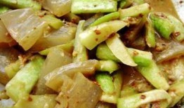 拌粉吃瓜,夏日消暑新风尚