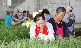 小外孙女吃瓜,小外孙女吃瓜趣事多