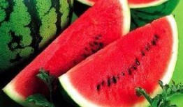 半夜吃梨瓜,揭秘午夜美食新宠