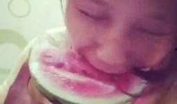 mom每天热点吃瓜,跟随“mom”吃瓜，揭秘娱乐圈幕后故事