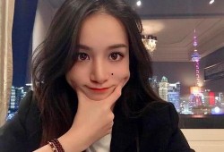 lol吃瓜女博主,揭秘电竞圈幕后故事